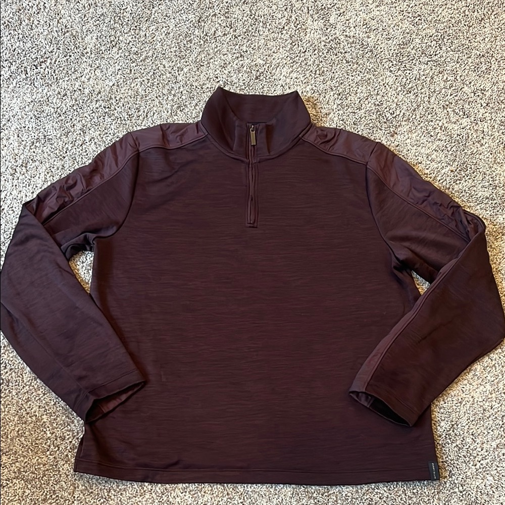 Perry Ellis - Men’s medium - Maroon/dark purple - Quarter-Zip Pullover